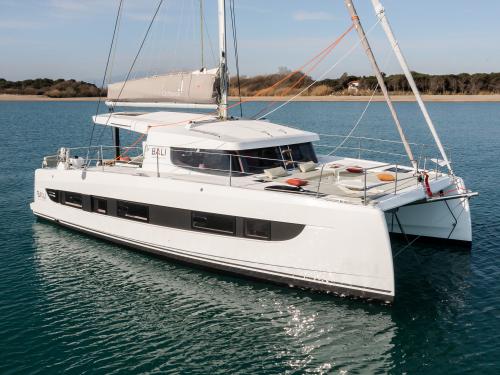 Cat Catsmart for rent in Marina Dalmacija