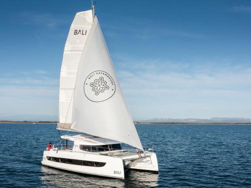 Katamaran Catsmart Yachtcharter in Volos