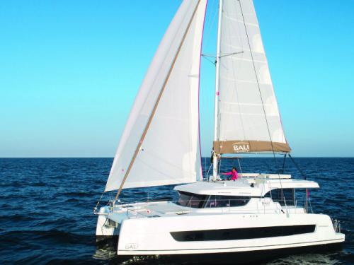 Catamaran Catspace for hire in Port d Ajaccio