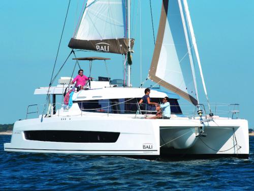 Catamaran Catspace available for charter in Marsala