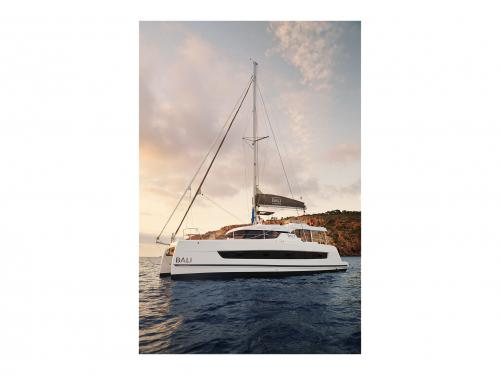 Kat Catspace Yachtcharter in Cannigione