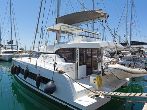 Katamaran Catspace Yachtcharter in Athen