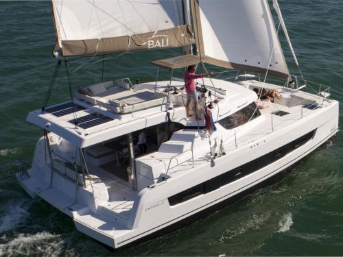 Catamaran Catspace available for charter in Olbia