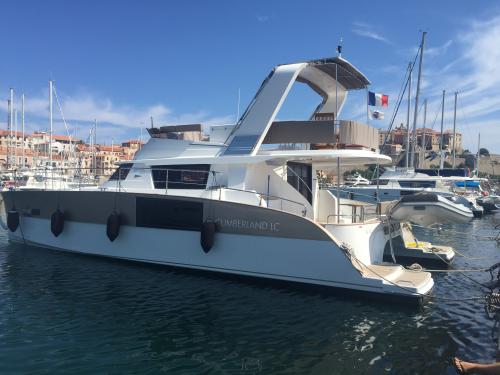 Catamaran Cumberland 47 for hire in Calvi