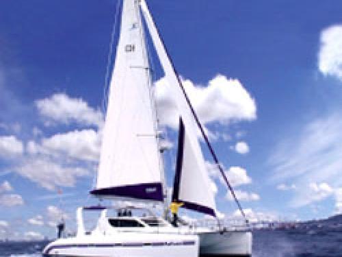Catamaran Dean 441 for rent in Marseilles
