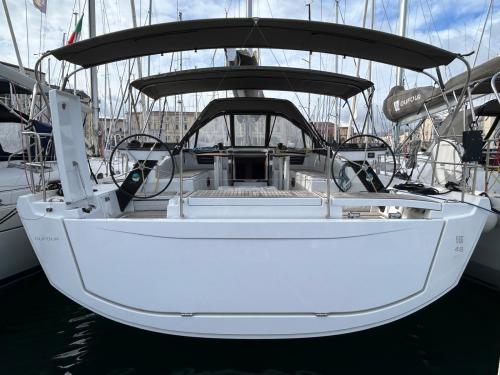 Cat Dufour 48 available for charter in Portorosa