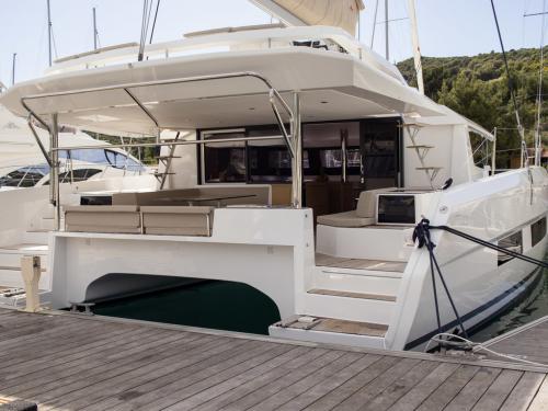 Kat Dufour 48 chartern in Primosten