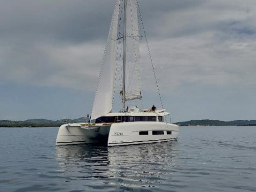 Cat Dufour 48 available for charter in Pirovac