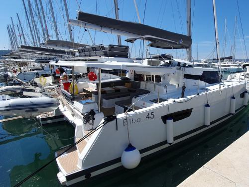 Catamaran Elba 45 for charter in Seget