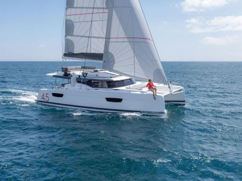 Catamaran Elba 45 for hire in Salerno