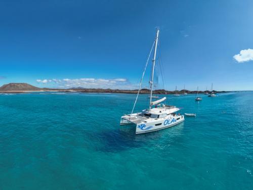 Catamaran Elba 45 for rent in Marigot