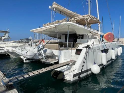 Kat Elba 45 Yachtcharter in Rhodos Stadt
