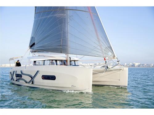 Kat Excess 11 chartern in Gouvia