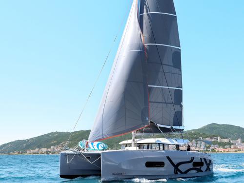 Katamaran Excess 11 Yachtcharter in Ajaccio