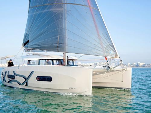Cat Excess 11 available for charter in Toulon