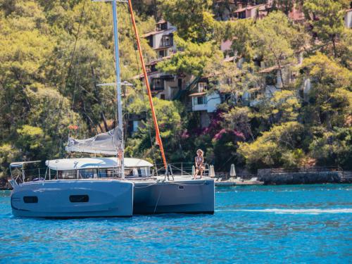 Katamaran Excess 11 chartern in Fethiye