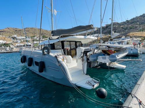 Catamaran Excess 11 for hire in Tourlos Marina