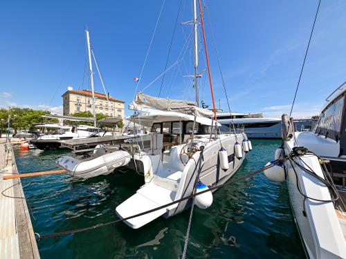 Catamaran Excess 11 for rent in Zadar