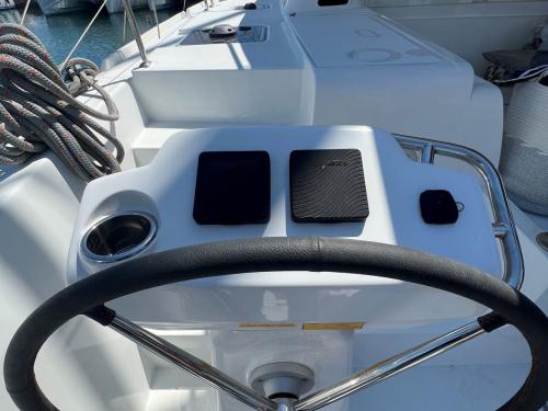 Kat Excess 12 chartern in Marina Preveza