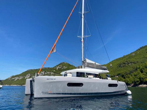 Catamaran Excess 12 for charter in Novi Vinodolski