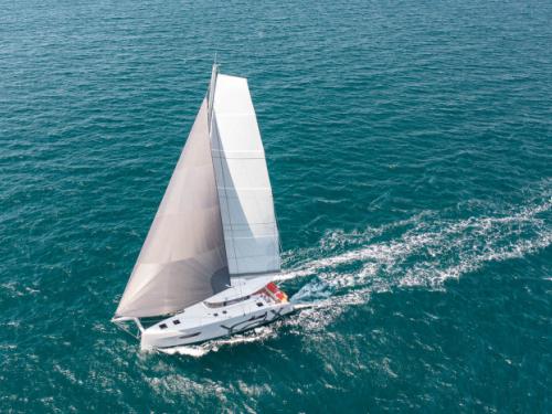 Katamaran Excess 14 chartern in Marina Le Marin