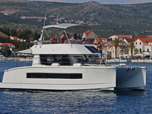 Catamaran Fountaine Pajot MY 37 for rent in Rogoznica