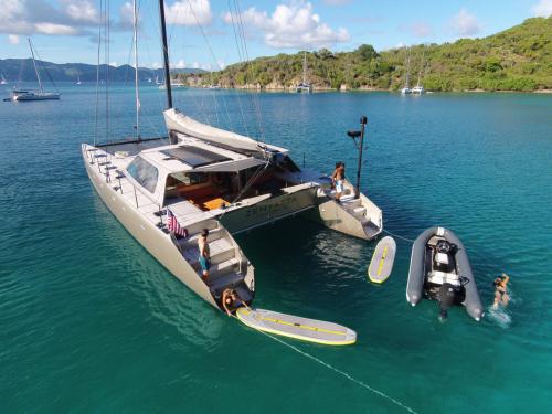 Catamaran Gunboat 62 for rent in Newport