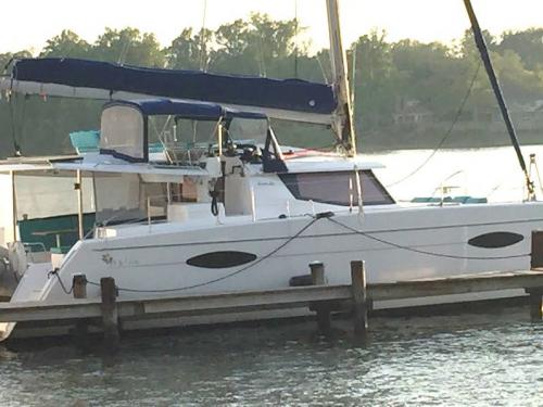 Catamaran Helia 44 for rent in Brewer Cove Haven Marina