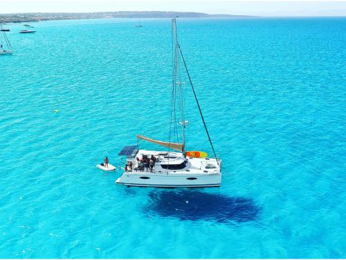 Catamaran Helia 44 for charter in Sant Antoni de Portmany