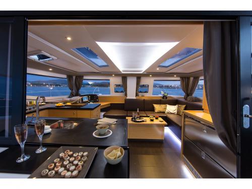 Kat Helia 44 Yachtcharter in Marmaris