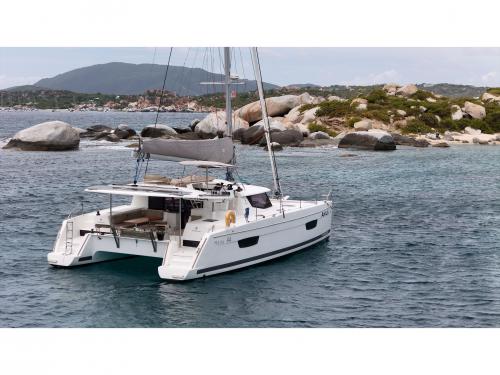 Cat Helia 44 Evolution for hire in Road Town