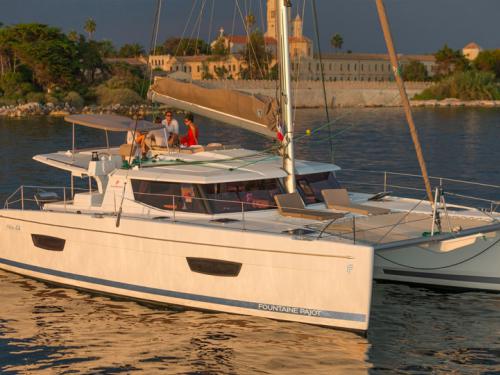 Catamaran Helia 44 Evolution available for charter in Manuel Reef Marina