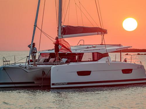 Catamaran Isla 40 available for charter in Mahon