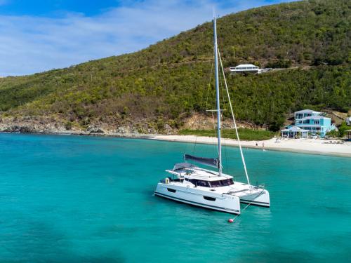 Cat Isla 40 for rent in Nanny Cay Town