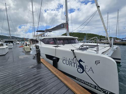 Cat Isla 40 for rent in Frenchtown Harbour Marina