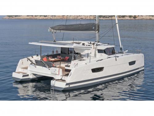 Catamaran Isla 40 for rent in Palairos
