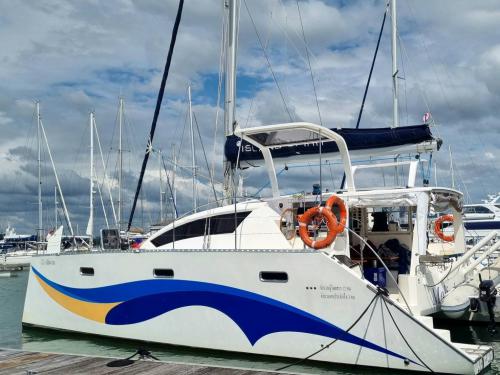 Catamaran Island Spirit 410 available for charter in Phuket City