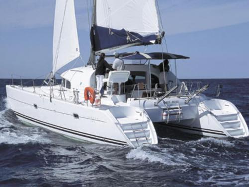 Cat Lagoon 380 for hire in Finikas