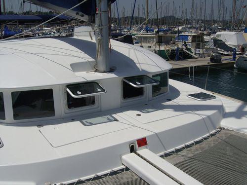 Catamaran Lagoon 380 for hire in Lefkas