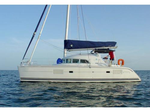 Katamaran Lagoon 380 S2 Yachtcharter in Sibenik