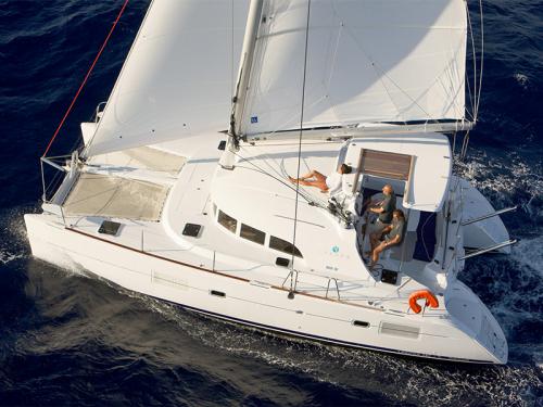 Katamaran Lagoon 380 Yachtcharter in Marina Mandalina