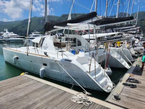 Kat Lagoon 380 Yachtcharter in Victoria