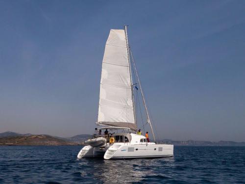 Kat Lagoon 380 S2 Yachtcharter in Lavrio
