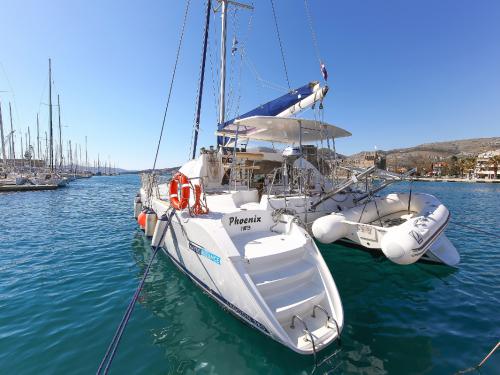 Kat Lagoon 380 S2 chartern in Zadar