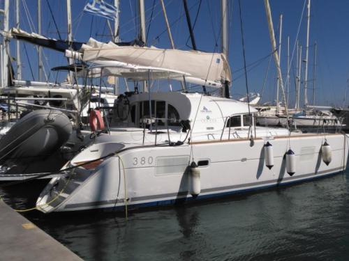 Katamaran Lagoon 380 S2 Yachtcharter in Tourlos