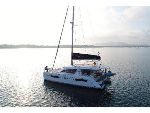 Catamaran Lagoon 39 for rent in Goecek