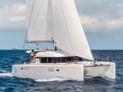 Catamaran Lagoon 39 for rent in Marina Mandalina