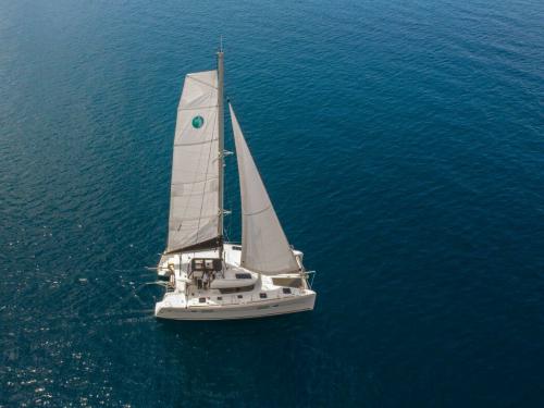 Kat Lagoon 39 chartern in Marina Frapa