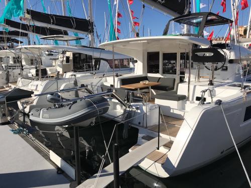 Kat Lagoon 40 Yachtcharter in Portisco