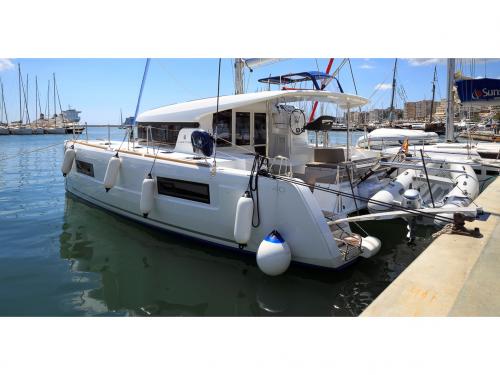 Katamaran Lagoon 40 Yachtcharter in Palma